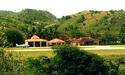 Les Saintes, Airport, A�roport
